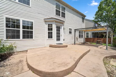 Exterior - 2008 Crosswind Dr, Plainfield, IL 60586 photo 3 of 5