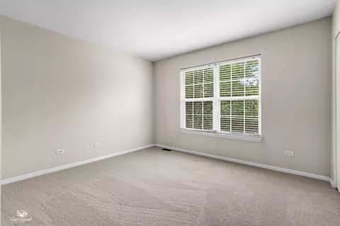 Bedroom - 2008 Crosswind Dr, Plainfield, IL 60586 photo 4 of 4