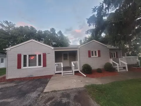 36441 N James Ct, Lake Villa, IL 60046