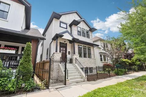 3113 W Leland Ave, Chicago, IL 60625