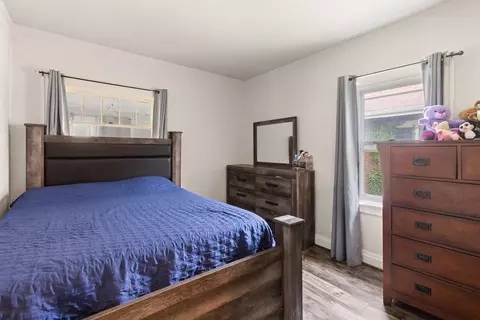 Bedroom - 956 S Elm Ave, Kankakee, IL 60901 photo 1 of 2