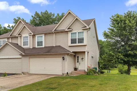 1602 Peachtree Ln, Lockport, IL 60441