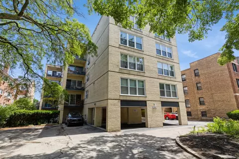 2141 Ridge Ave #1B, Evanston, IL 60201