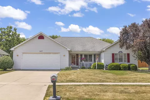 107 Sibley Dr, Minooka, IL 60447