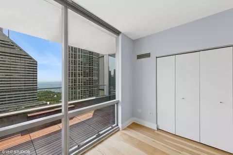 Bedroom - 8 E Randolph St #3203, Chicago, IL 60601 photo 4 of 4