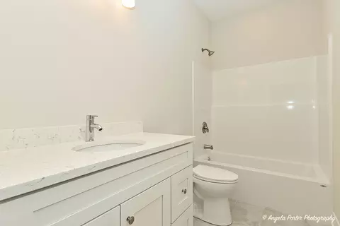 3906 W West Ave, Mchenry, IL 60050 photo 15