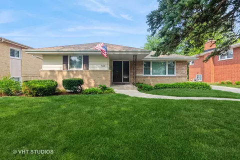 428 S Phelps Ave, Arlington Heights, IL 60004