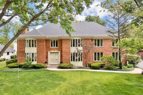67 Brandon Rd, Northfield, IL 60093