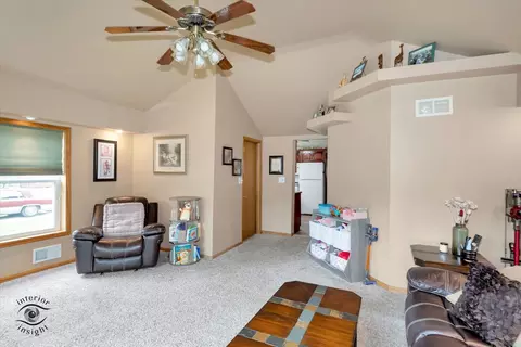 Living - 3830 W 154th Pl, Markham, IL 60428 photo 3 of 3