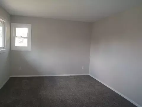 Other - 415 Palmor Dr, Ottawa, IL 61350 photo 3 of 5
