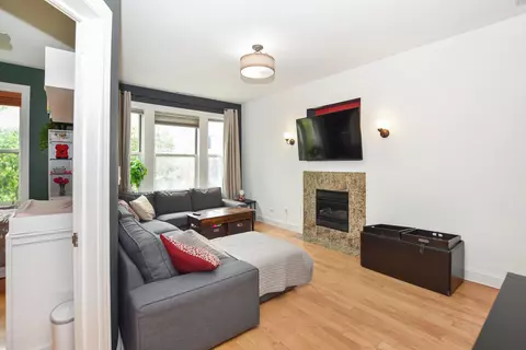 4220 S Champlain Ave #2N, Chicago, IL 60653 photo 4