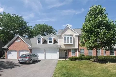 1002 Butternut Ln #A, Mount Prospect, IL 60056