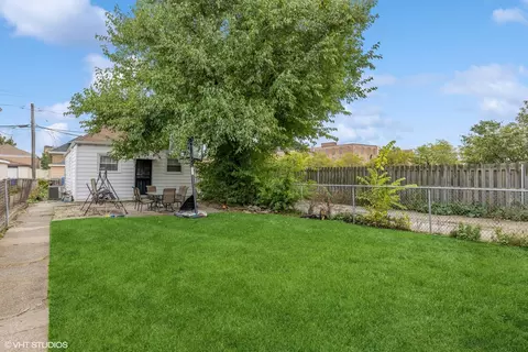5443 S Long Ave, Chicago, IL 60638
