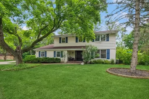 2810 Beckwith Ct, Northbrook, IL 60062