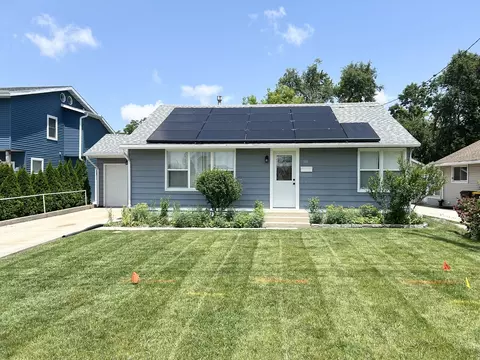 108 E Brink St, Harvard, IL 60033 photo 3