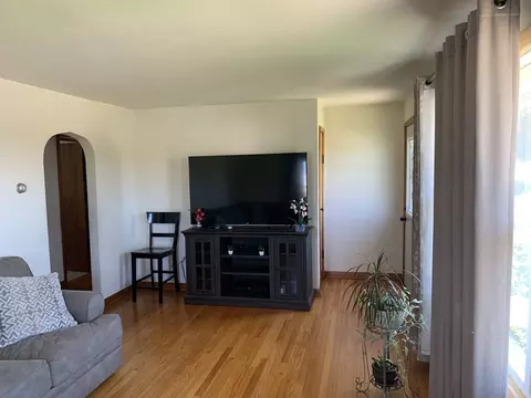 108 E Brink St, Harvard, IL 60033 photo 5