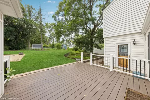Exterior - 220 Elm St, Wheaton, IL 60189 photo 7 of 9