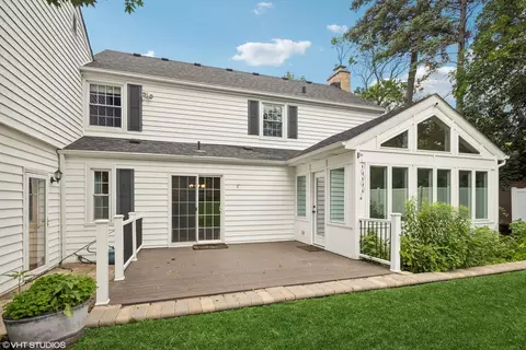Exterior - 220 Elm St, Wheaton, IL 60189 photo 5 of 9