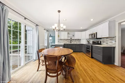 Kitchen - 220 Elm St, Wheaton, IL 60189 photo 4 of 4