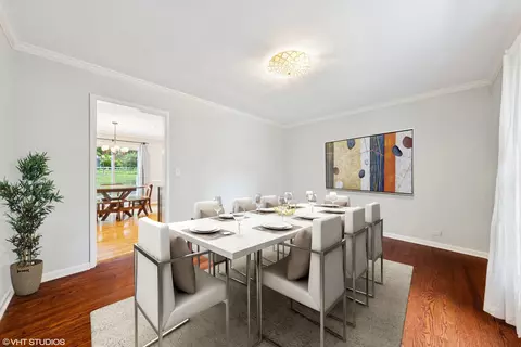 Dining - 220 Elm St, Wheaton, IL 60189 photo 2 of 2