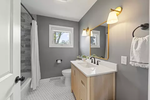 26 W079 Thomas Rd, Wheaton, IL 60187 photo 18