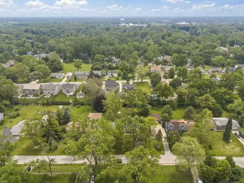 26 W079 Thomas Rd, Wheaton, IL 60187 photo 32