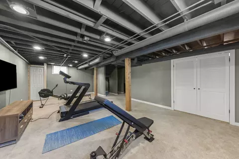 Other - 523 Kipling Ct, Wheaton, IL 60187 photo 8 of 10