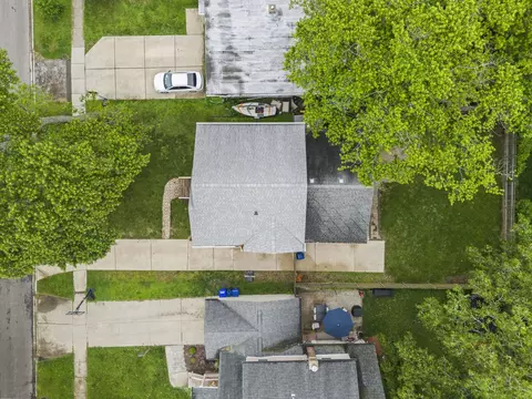 View/Area - 523 Kipling Ct, Wheaton, IL 60187 photo 1 of 4