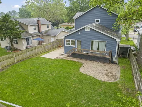 Exterior - 523 Kipling Ct, Wheaton, IL 60187 photo 7 of 8