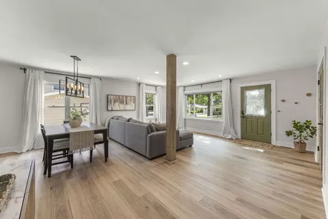 Other - 523 Kipling Ct, Wheaton, IL 60187 photo 2 of 10