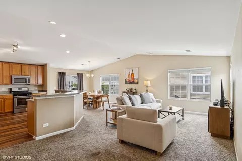 Living - 5113 Williston Ct #0, Plainfield, IL 60586 photo 1 of 2