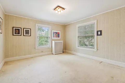 Bedroom - 822 Clinton Pl, Evanston, IL 60201 photo 2 of 5