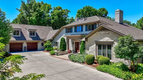 524 E Van Buren St, Ottawa, IL 61350