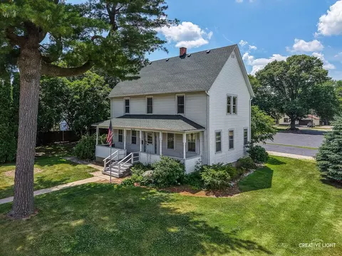 305 S Wolfe St, Sandwich, IL 60548