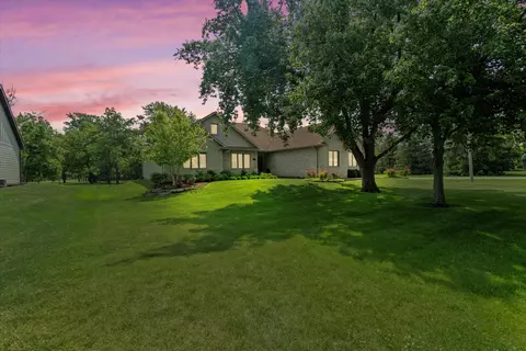 12203 Walker Rd, Lemont, IL 60439 photo 3