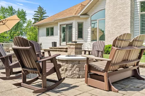 12203 Walker Rd, Lemont, IL 60439 photo 15