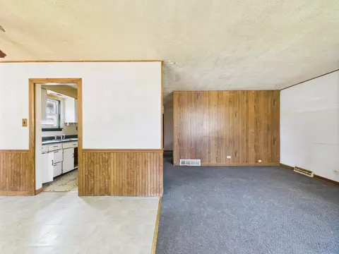 Living - 4628 1st Ave, Lyons, IL 60534 photo 1 of 4