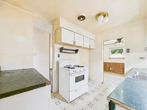Kitchen - 4628 1st Ave, Lyons, IL 60534 photo 3 of 3