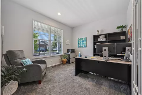 Other - 1845 Avon Dr, Hoffman Estates, IL 60192 photo 1 of 8