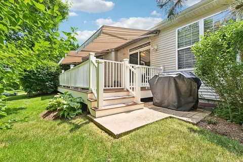 Exterior - 1845 Avon Dr, Hoffman Estates, IL 60192 photo 6 of 6