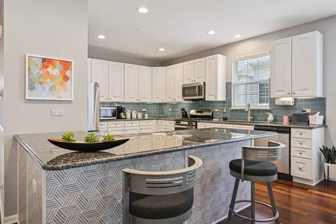 Kitchen - 1845 Avon Dr, Hoffman Estates, IL 60192 photo 1 of 3