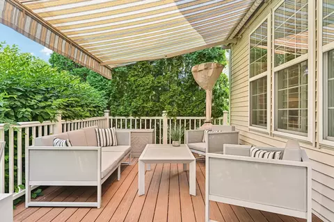 Exterior - 1845 Avon Dr, Hoffman Estates, IL 60192 photo 5 of 6