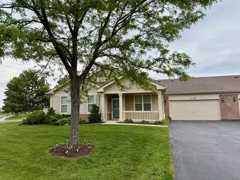 16333 Crescent Lake Dr, Crest Hill, IL 60403