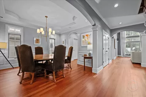 640 S Wright St, Naperville, IL 60540 photo 9