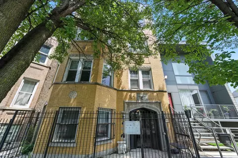 3302 W Crystal St #3, Chicago, IL 60651