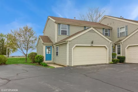913 Village Ct #913, Marengo, IL 60152