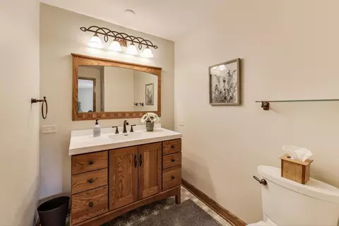 6448 Cambridge Rd, Willowbrook, IL 60527 photo 18