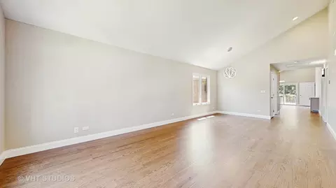 Living - 1544 N Wolf Rd, Berkeley, IL 60163 photo 1 of 7