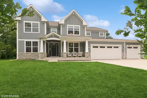 765 S White Willow Bay, Palatine, IL 60067