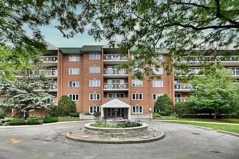6980 W Touhy Ave #509, Niles, IL 60714